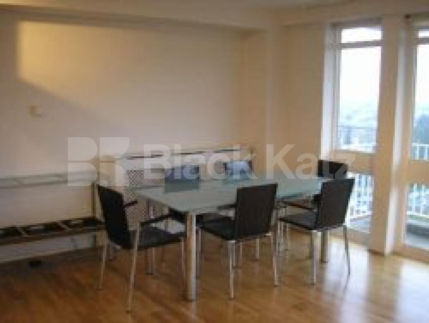 			MUST BE SEEN!, 3 Bedroom, 1 bath, 1 reception Flat			 Boundary Road, ST JOHNS WOOD NW8